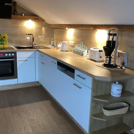 Haus Waldblick Апартаменты *